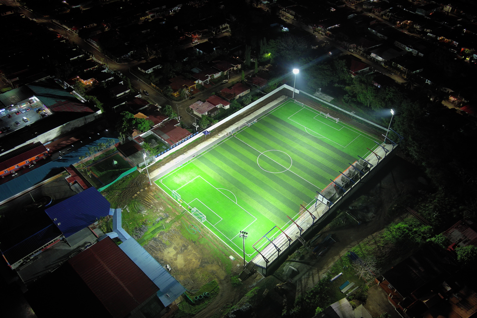 UMECIT- Proyecto de Iluminación Deportiva (English)2